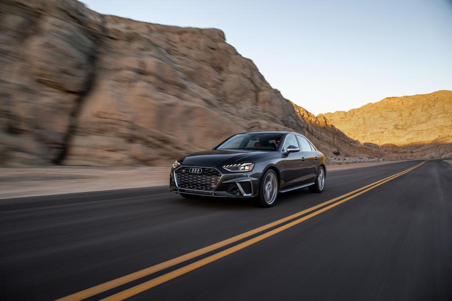  Audi S4 Sedan TFSI (B9) 2020 года  (NA) (фото 10 из 54)